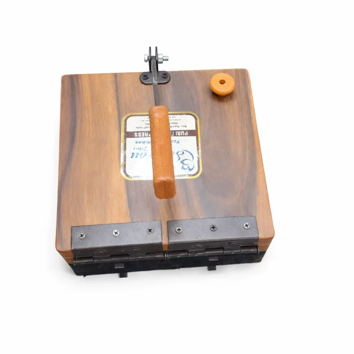 wooden puri press square-3